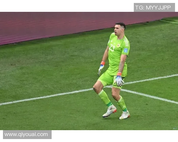 足球明星带球技巧解析 探秘各大球员独特带球姿势的奥秘与魅力